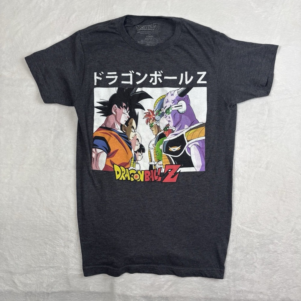 Dragon Ball Z Frieza Saga Grey Short Sleeve Graphic Shirt Men's Small‎
